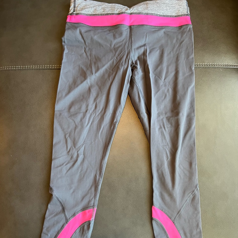 Lululemon crop pants